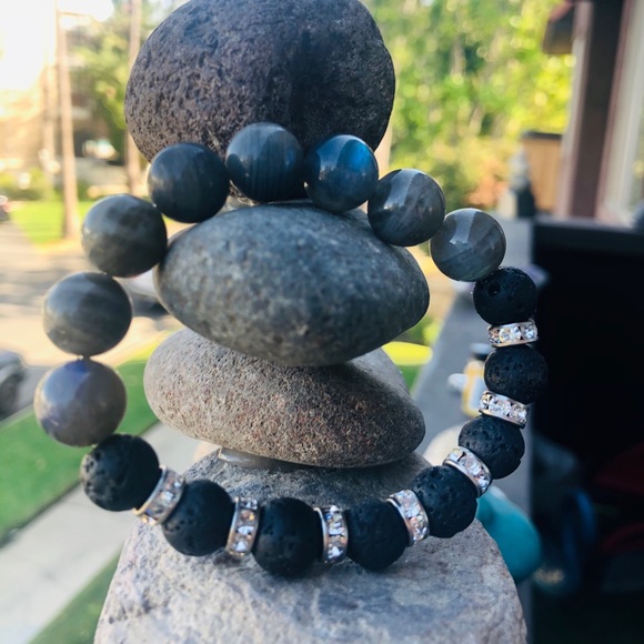 Meet your Posher, TheConscious Cat & KamaC - Picture 6 of 8